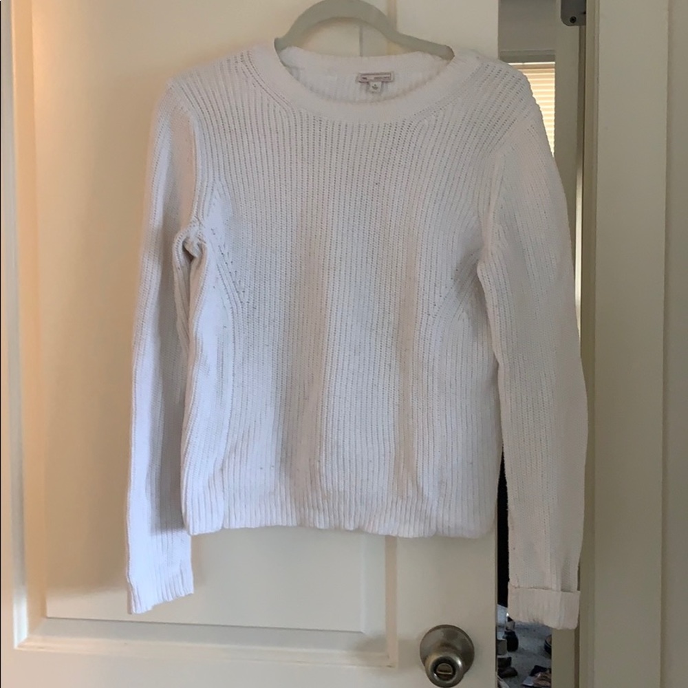 Gap white crew neck knit sweater size S